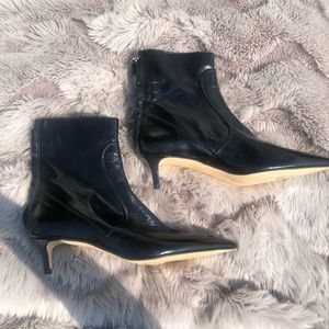 Zara Basic Black Leather Bootie